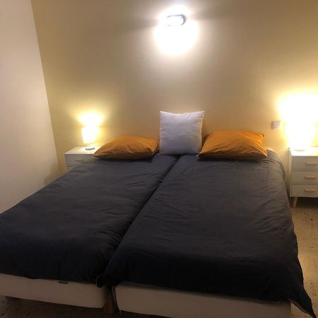 Chambre Pratique Avec Wc Et Vasque Attenant Du Rucher Naturaile Montagnac (Herault) Exterior foto